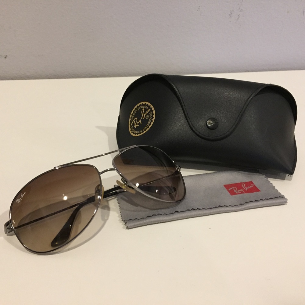 Ray-Ban Aviator Sunglasses